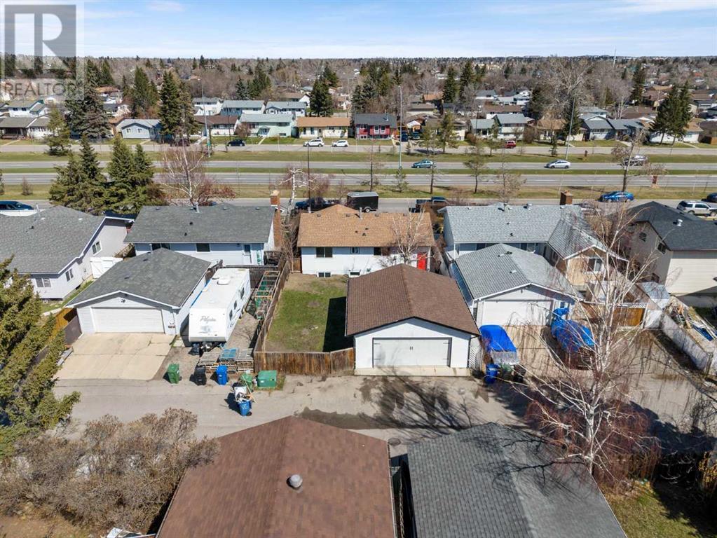Single Family House Bungalow for Sale in  Pinewind Road NE Pineridge Calgary 