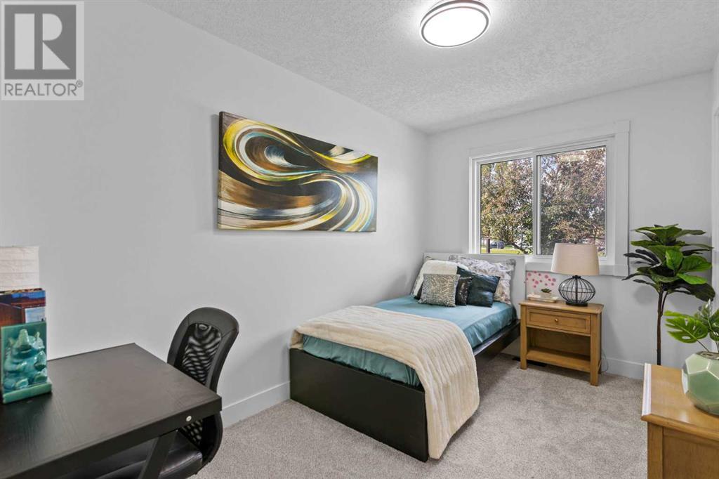 Single Family House Bungalow for Sale in  Pinewind Road NE Pineridge Calgary 