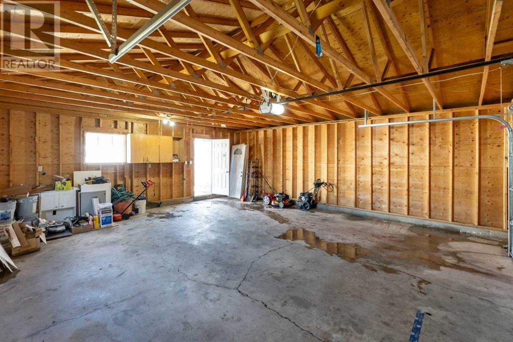 Single Family House Bungalow for Sale in  Pinewind Road NE Pineridge Calgary 