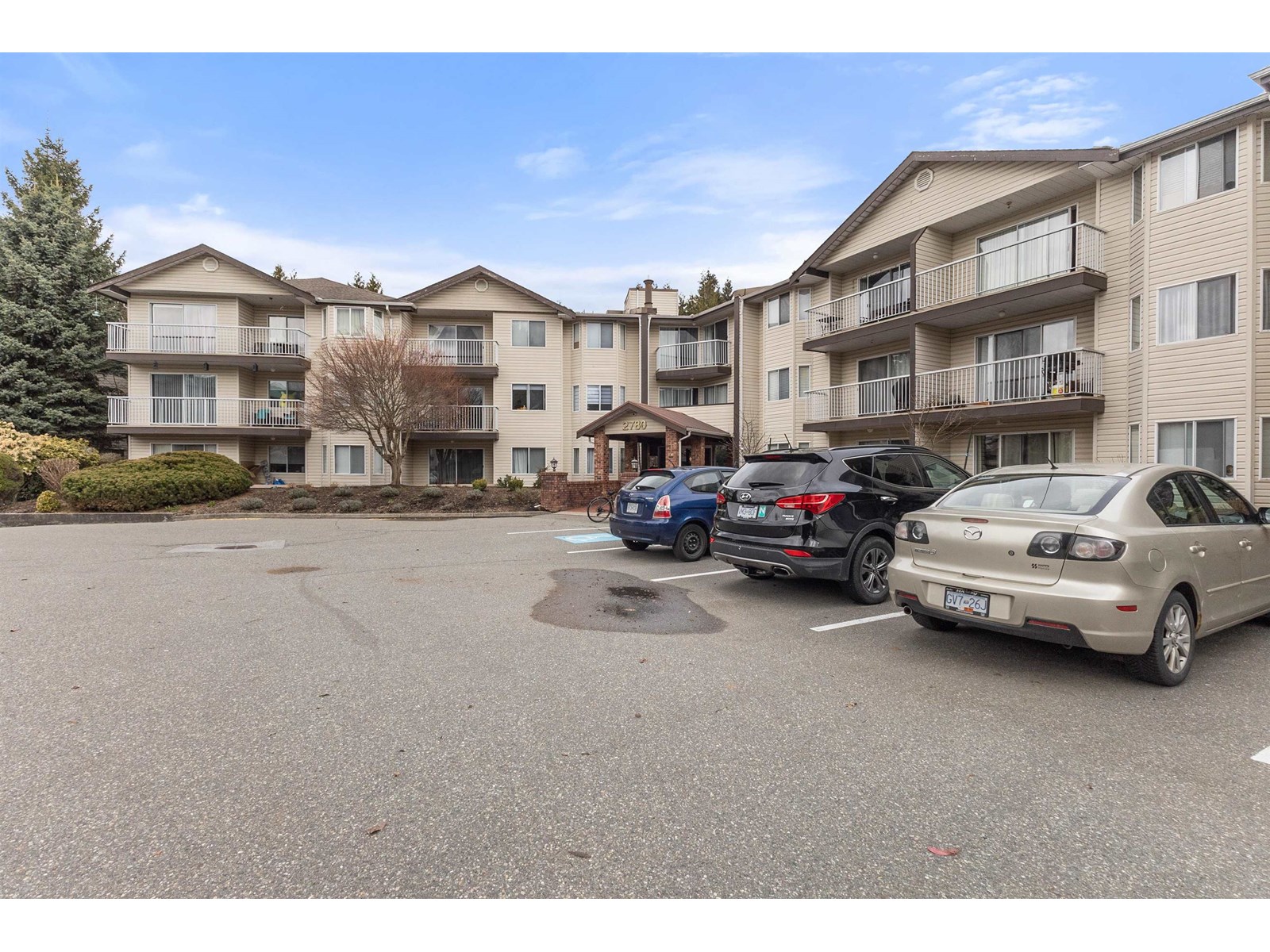 Photo 8 of 101 2780 Ware Street, Abbotsford BC