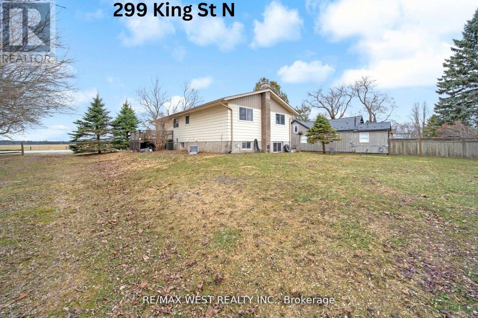 Photo 23 of 299 295 King Street N, New Tecumseth ON