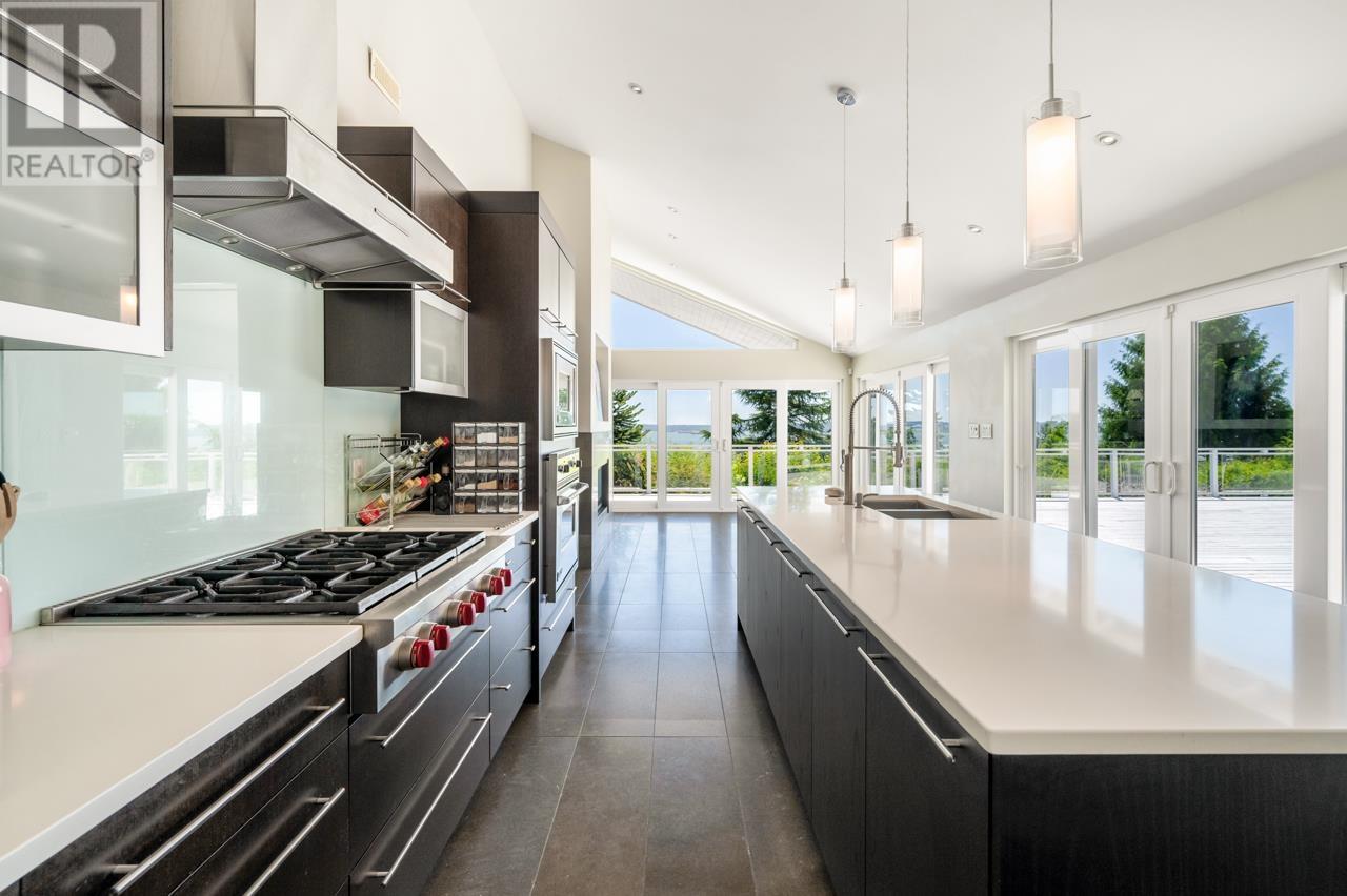 Photo 8 of 4111 Burkehill Road, West Vancouver BC