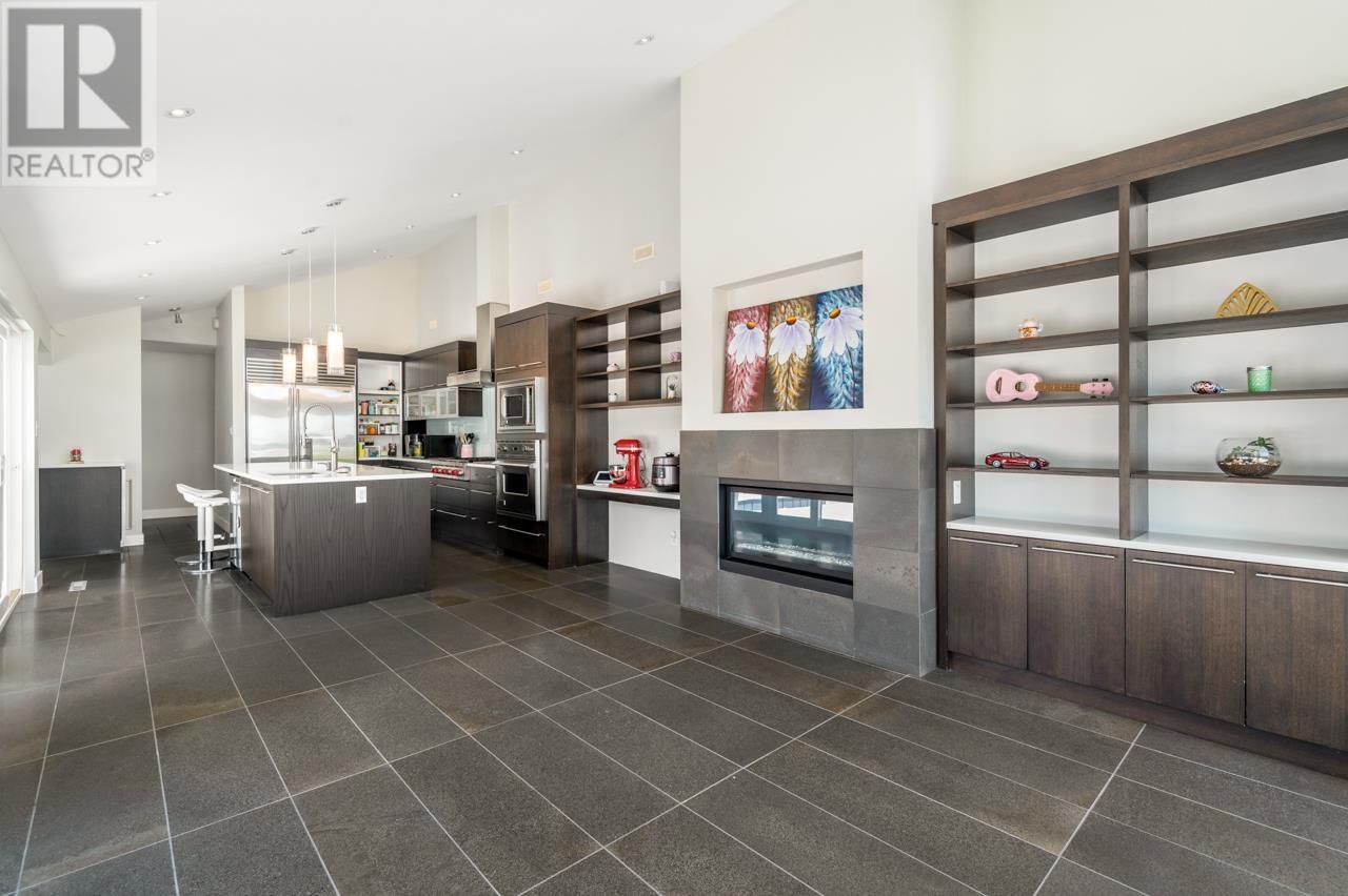 Photo 13 of 4111 Burkehill Road, West Vancouver BC