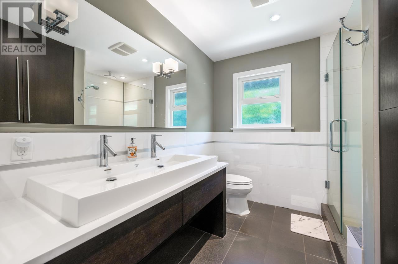 Photo 7 of 4111 Burkehill Road, West Vancouver BC
