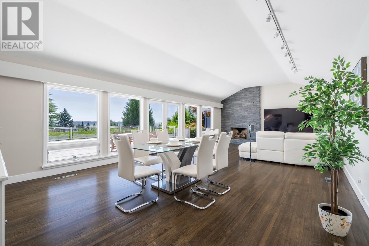 Photo 26 of 4111 Burkehill Road, West Vancouver BC