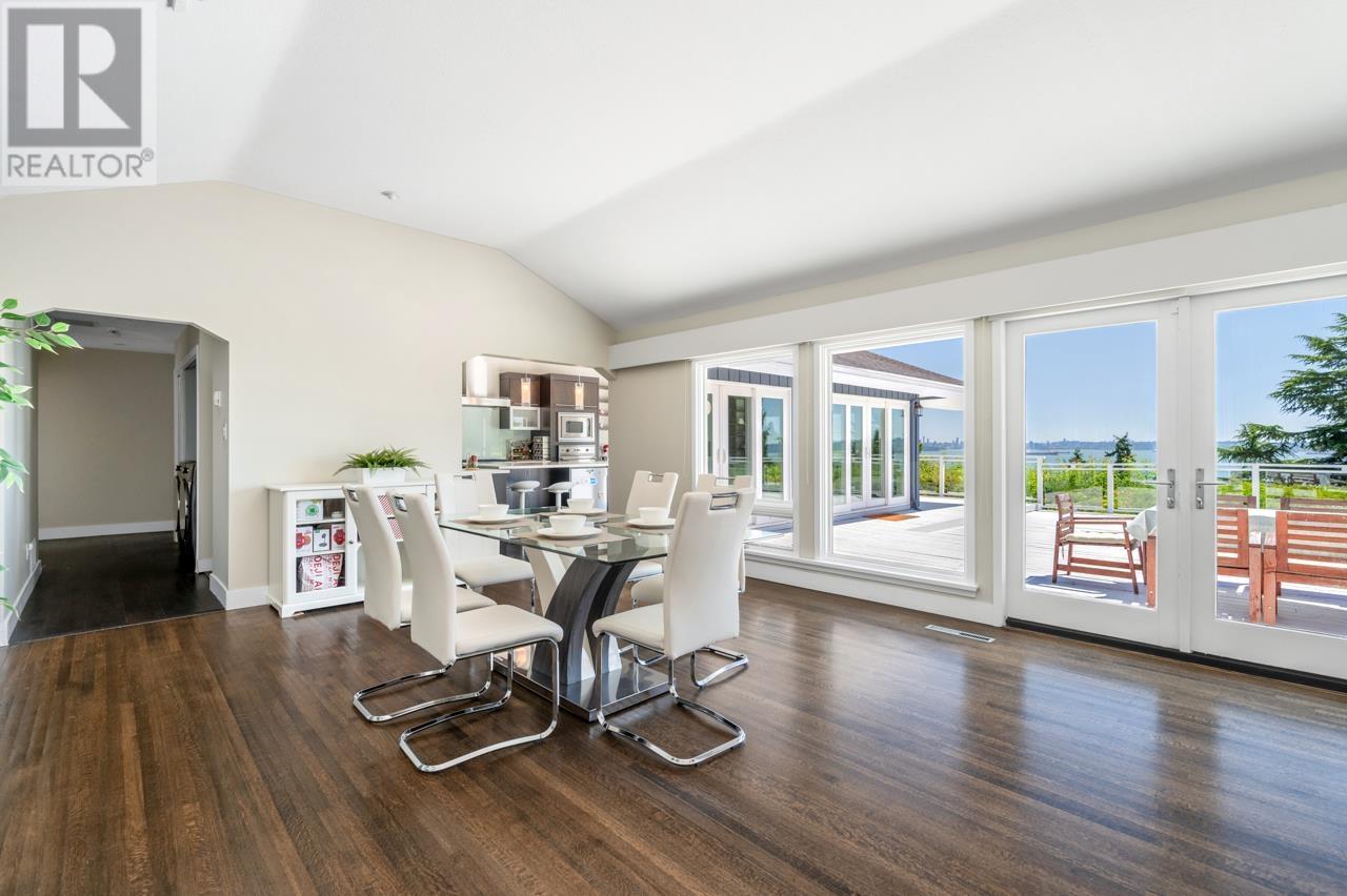 Photo 31 of 4111 Burkehill Road, West Vancouver BC