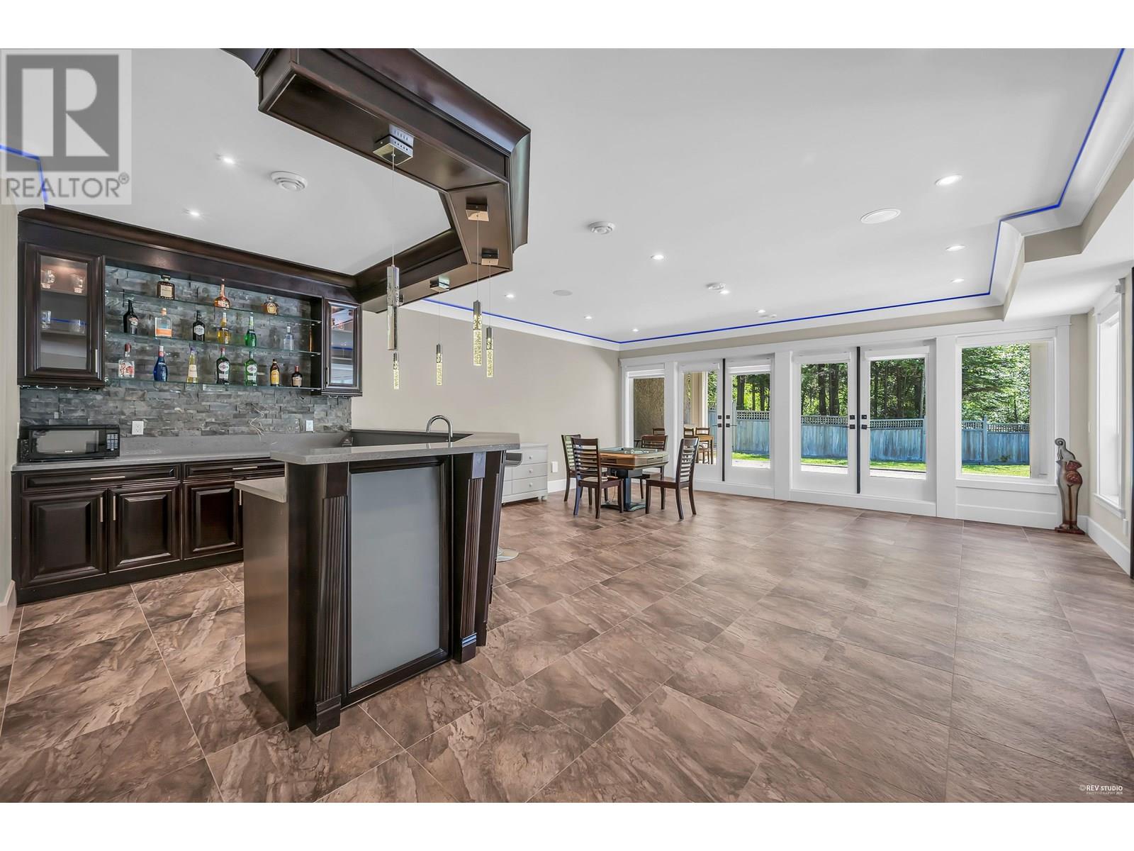 1025 THOMSON ROAD, Anmore