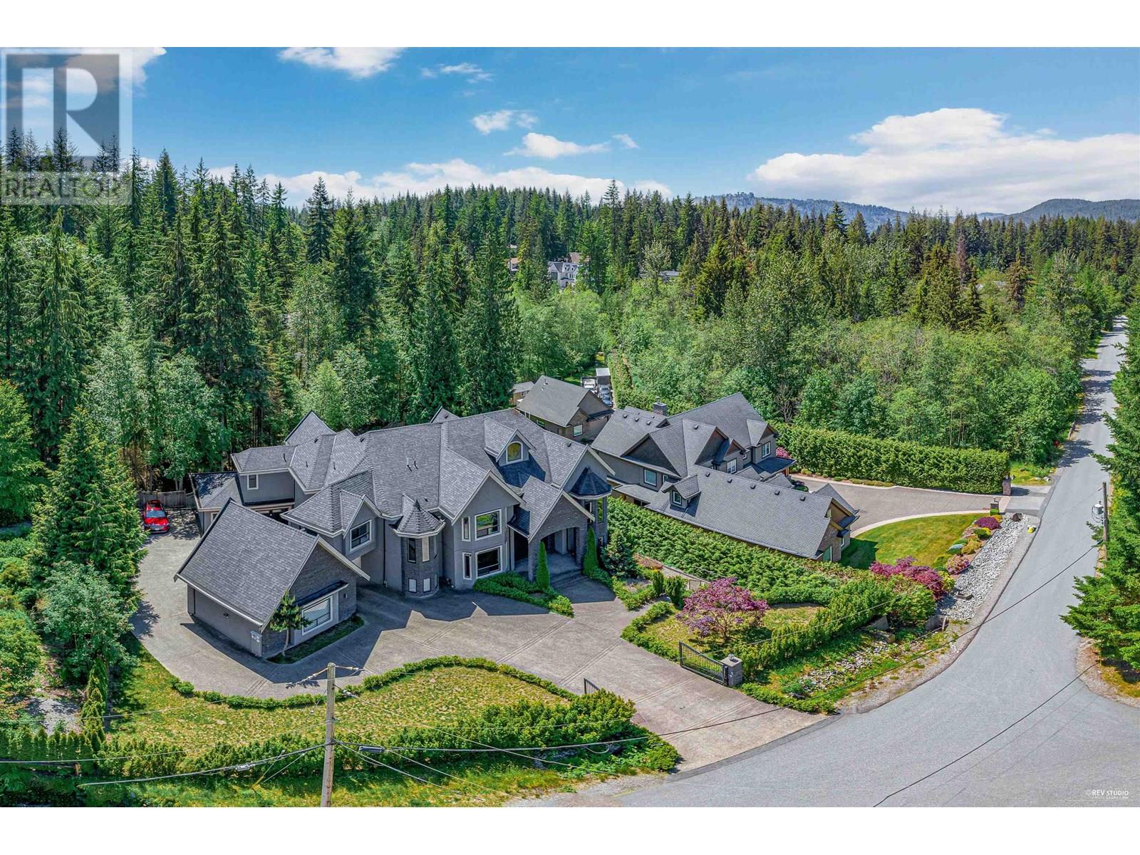 1025 THOMSON ROAD, Anmore
