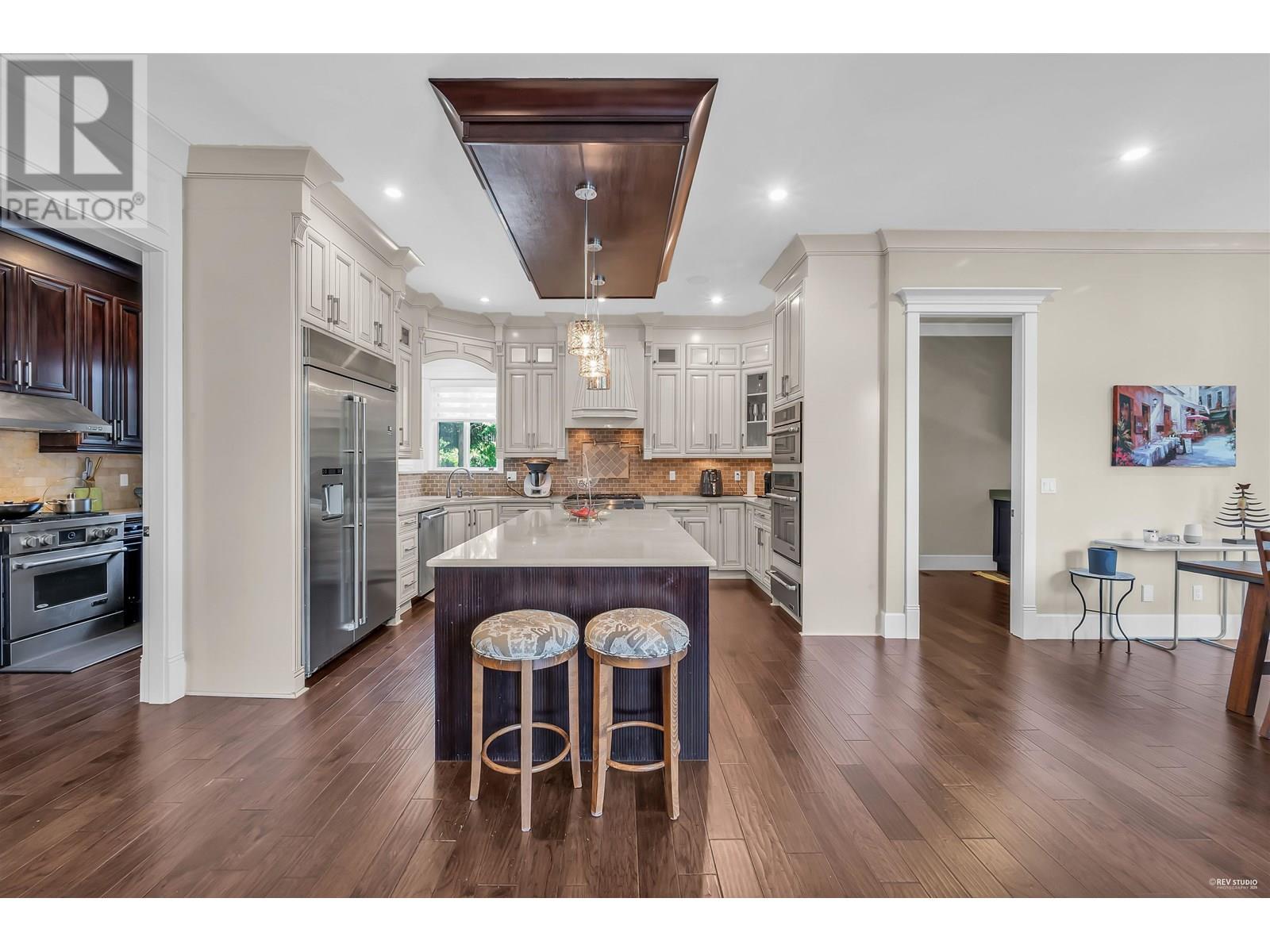 1025 THOMSON ROAD, Anmore
