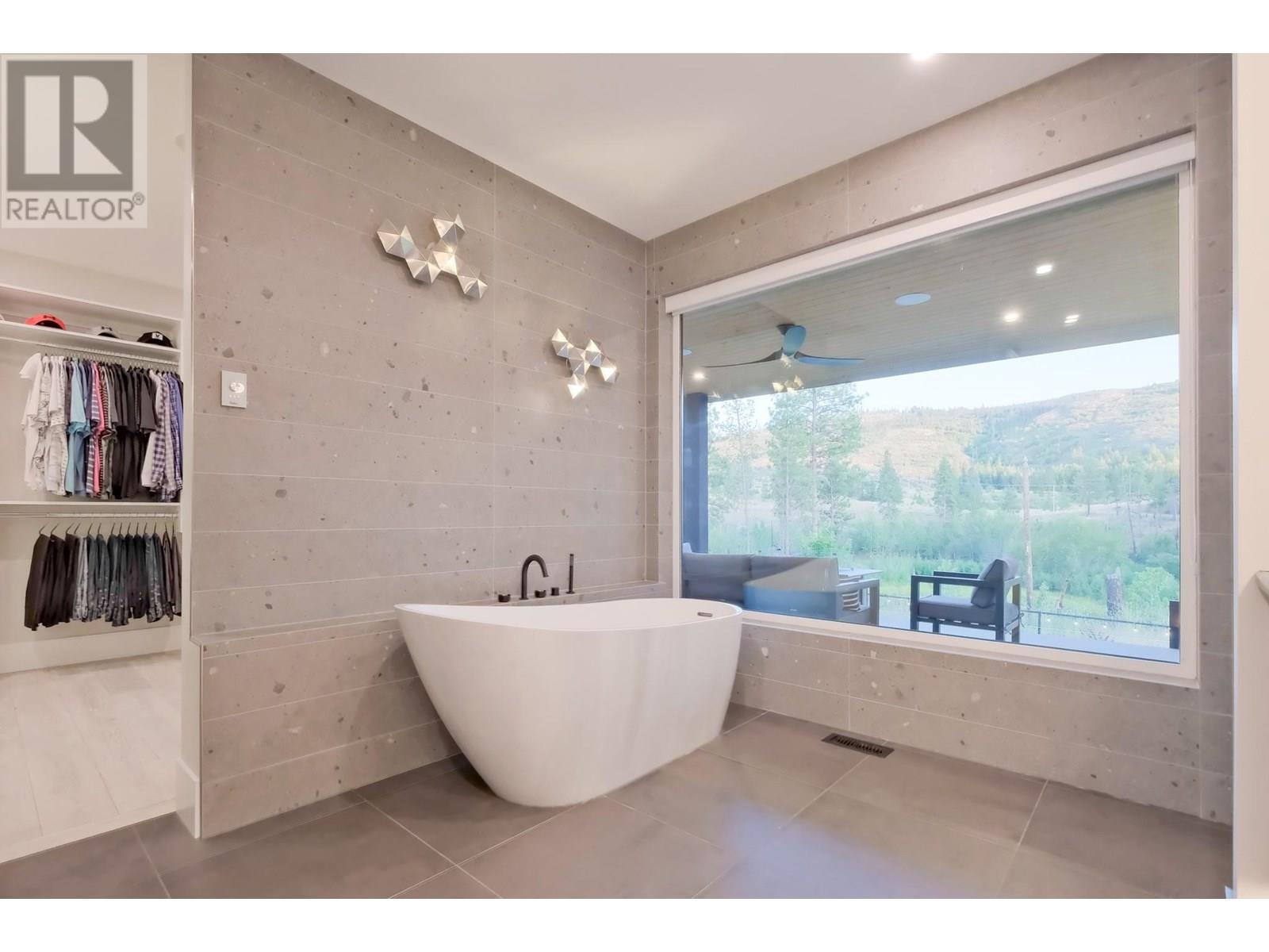 1277 Jack Smith Road, Kelowna