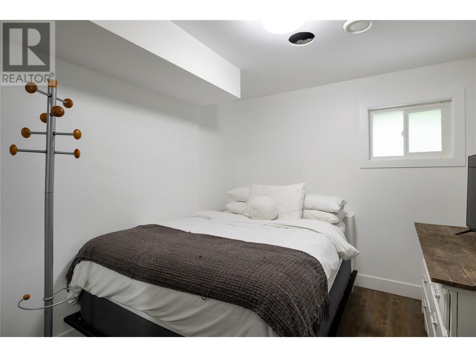 Photo 70 of 4265 Lakeshore Road, Kelowna BC