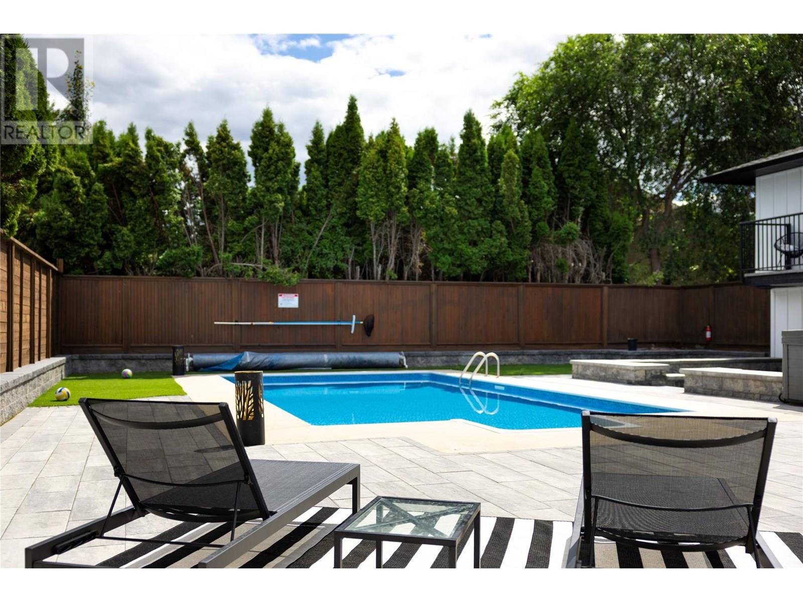 Photo 24 of 4265 Lakeshore Road, Kelowna BC