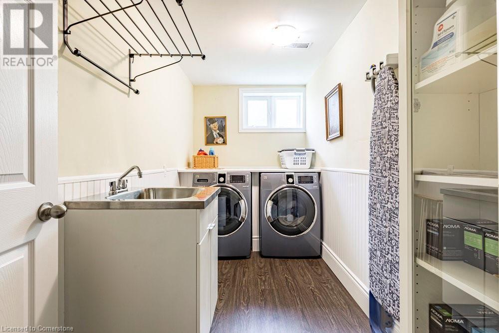 Photo 8 of 1510 Norwood Avenue, Burlington ON