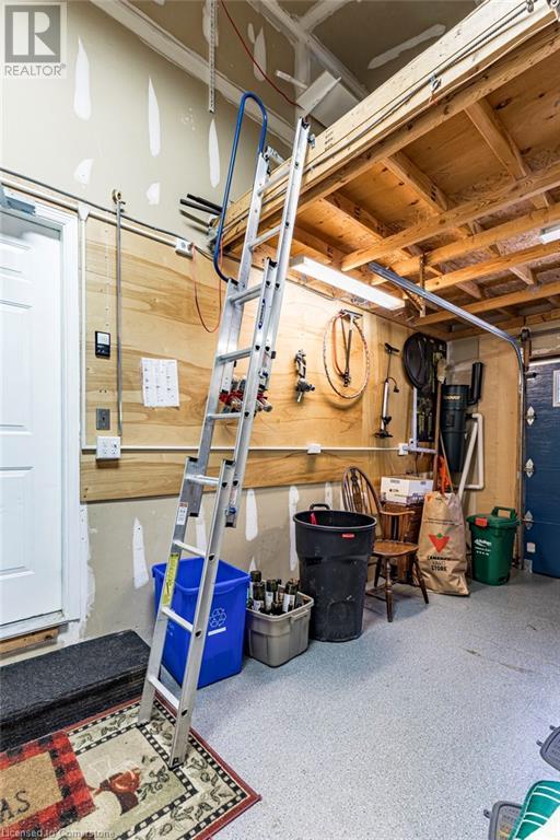 Photo 9 of 1510 Norwood Avenue, Burlington ON