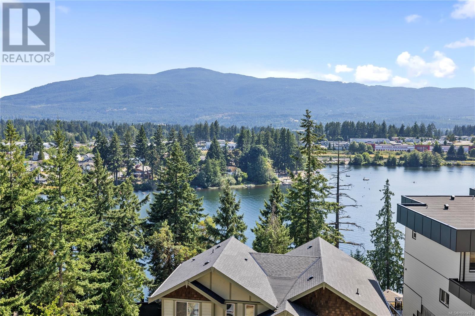 Photo 19 of 241 Woodhaven Dr, Nanaimo BC