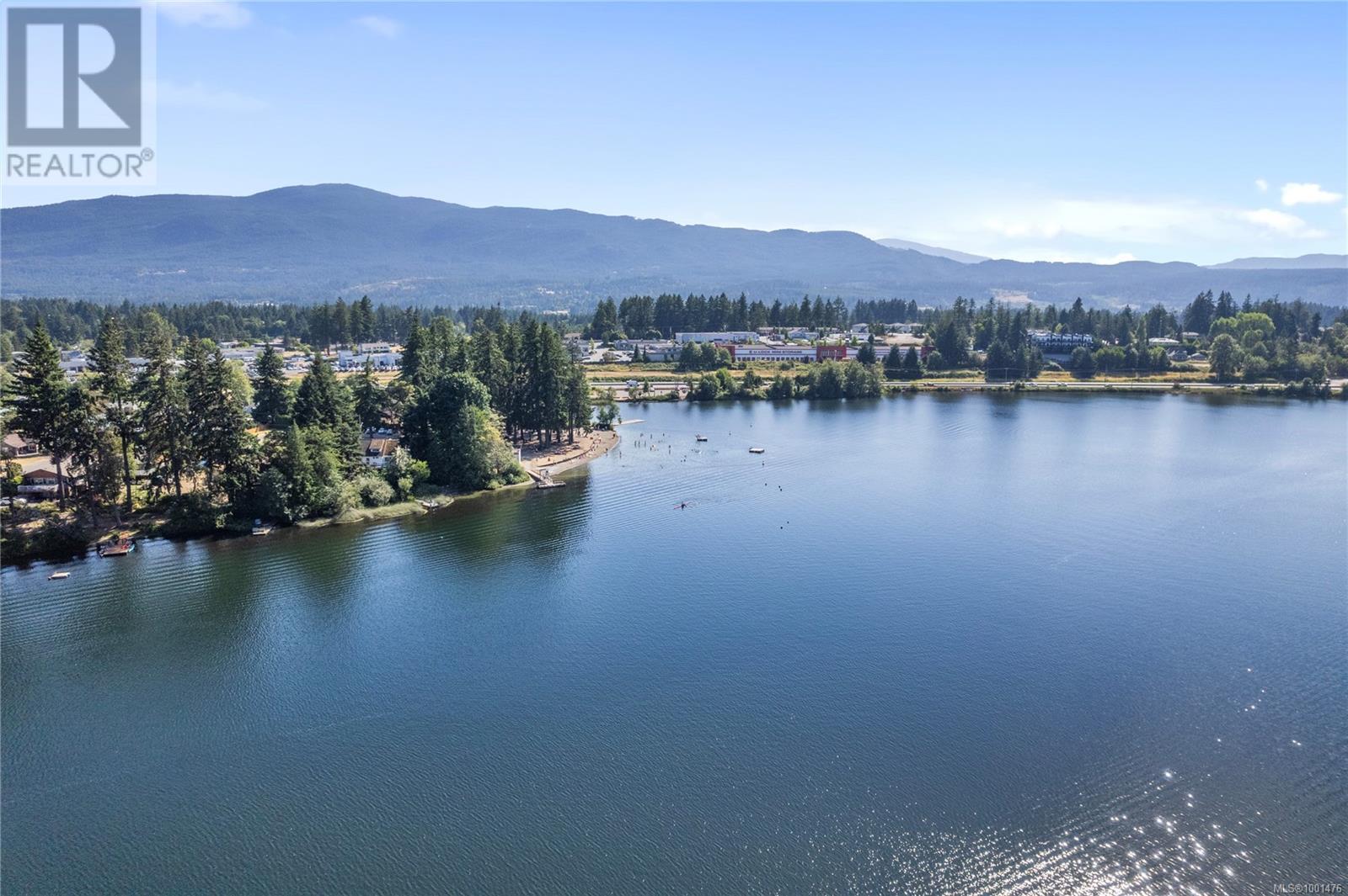 Photo 15 of 241 Woodhaven Dr, Nanaimo BC
