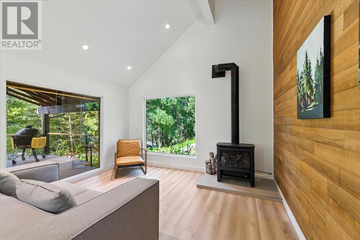Photo 1 of 8280 Rogers Road, Vernon BC
