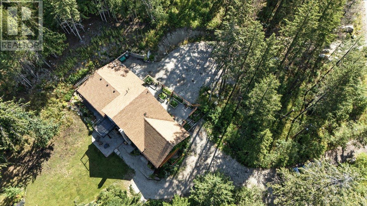 Photo 34 of 8280 Rogers Road, Vernon BC