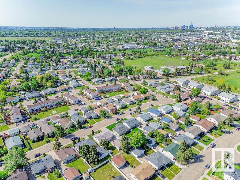Photo 68 of 4122 134 A Av Nw, Edmonton AB