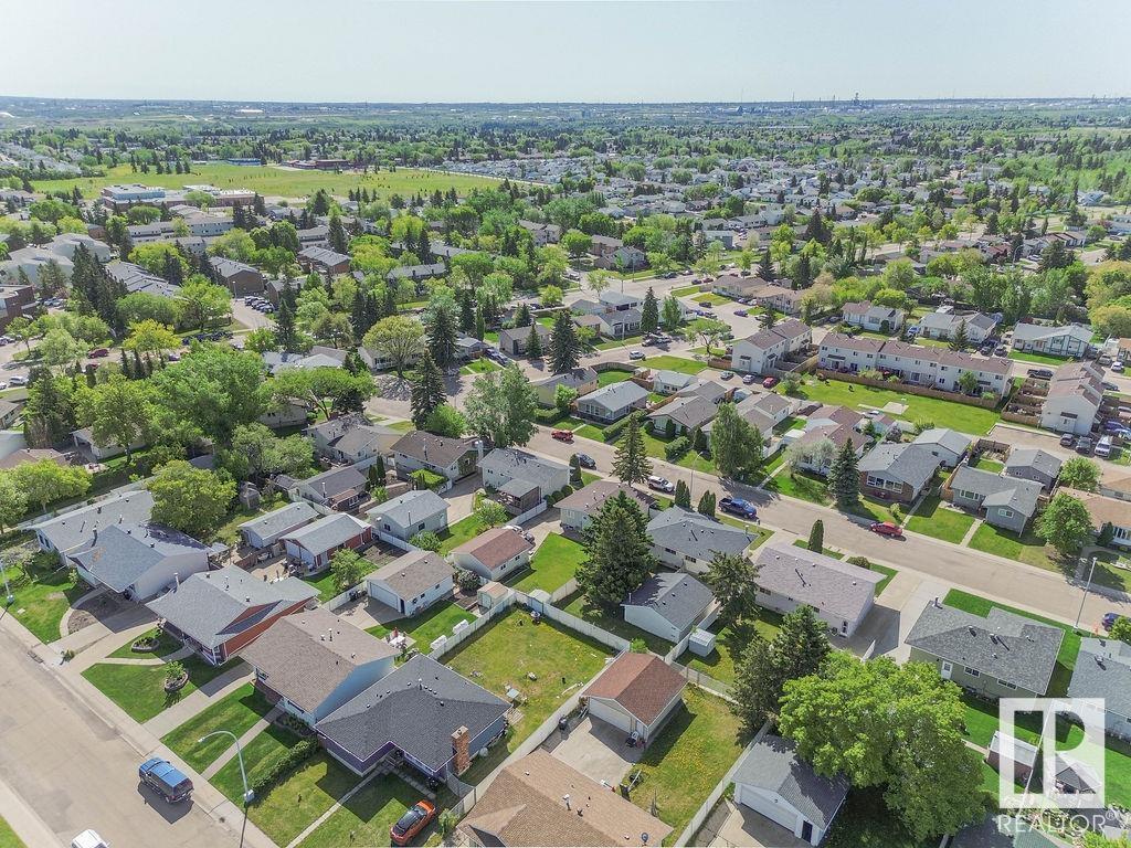 Photo 67 of 4122 134 A Av Nw, Edmonton AB