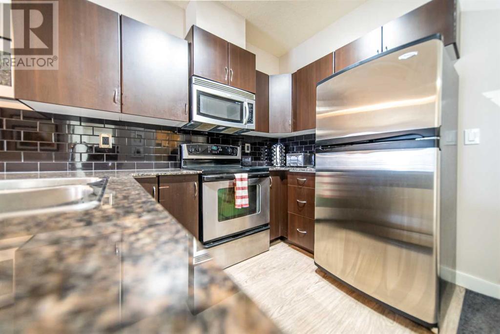 Single Family House for Sale in   Lake Fraser Drive SE Lake Bonavista Calgary 