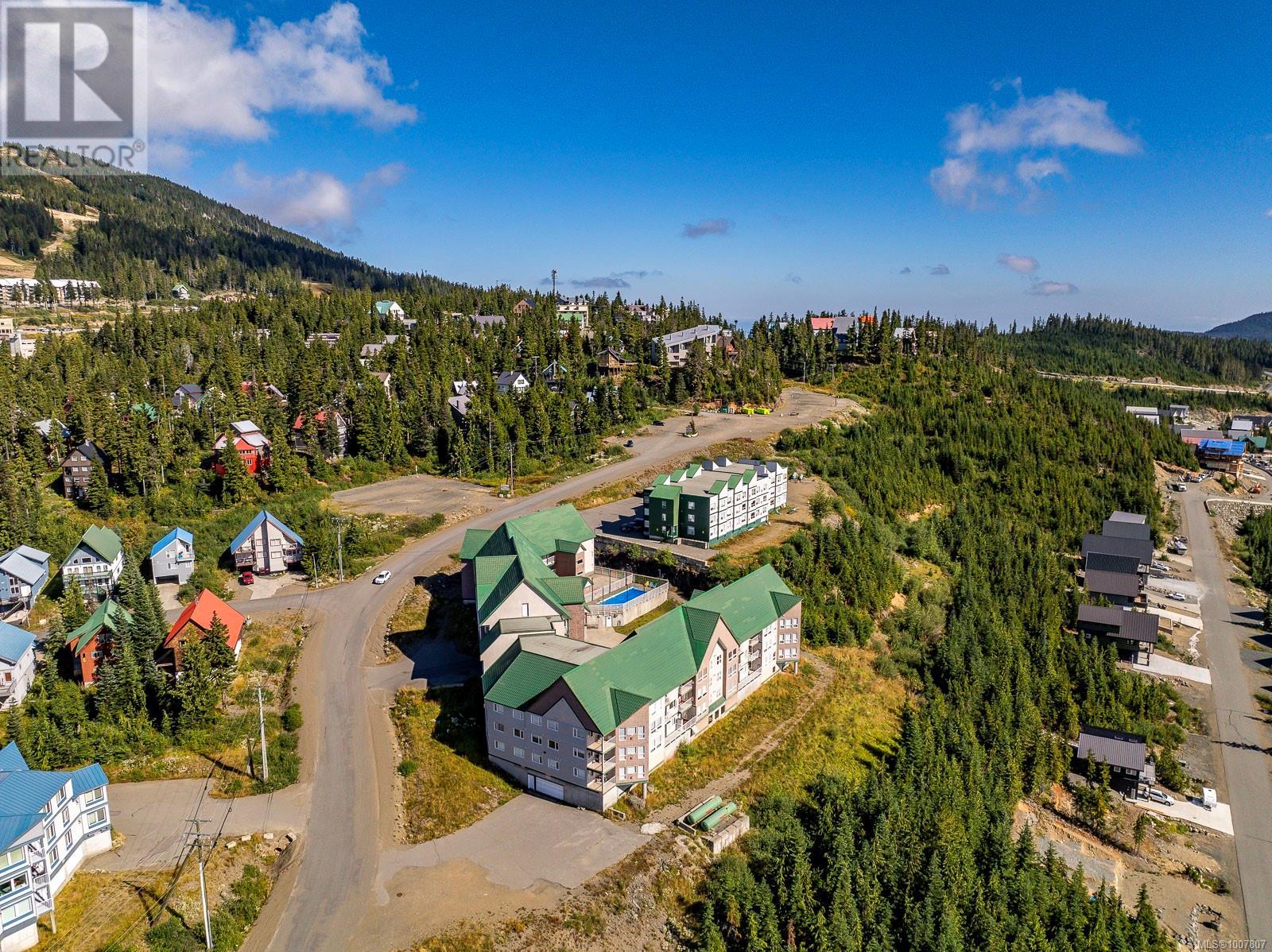 309 1201 Henry Rd, Courtenay