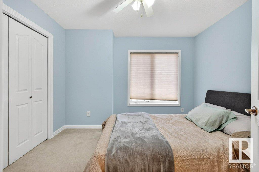 Photo 39 of 690 Henderson St Nw, Edmonton AB