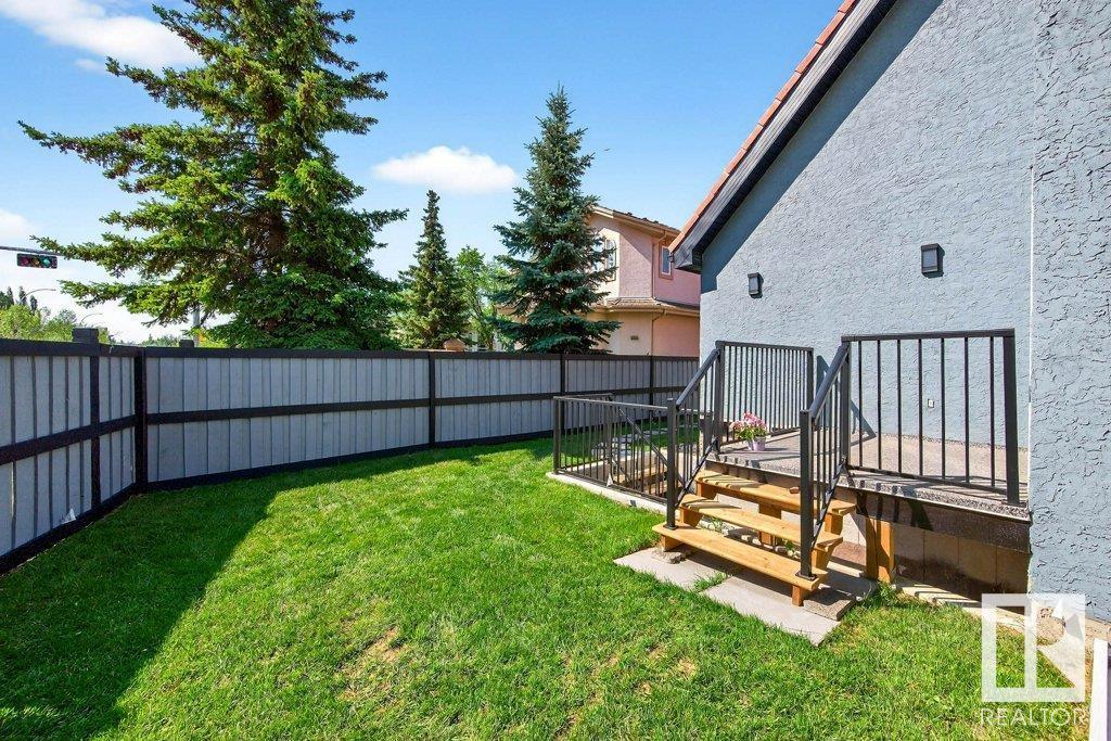 Photo 69 of 690 Henderson St Nw, Edmonton AB