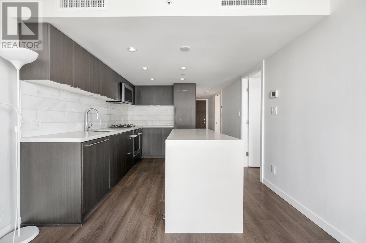 Photo 4 of 706 8238 Lord Street, Vancouver BC