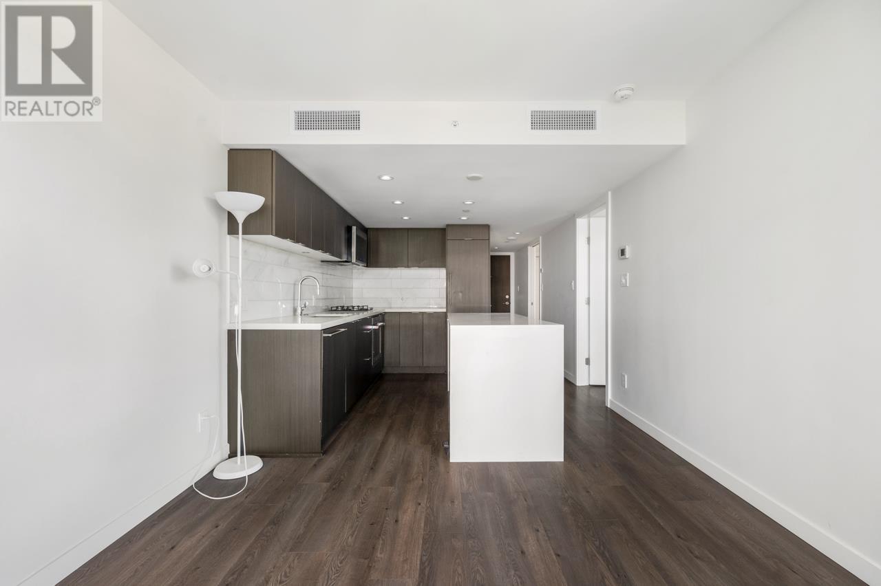 Photo 11 of 706 8238 Lord Street, Vancouver BC