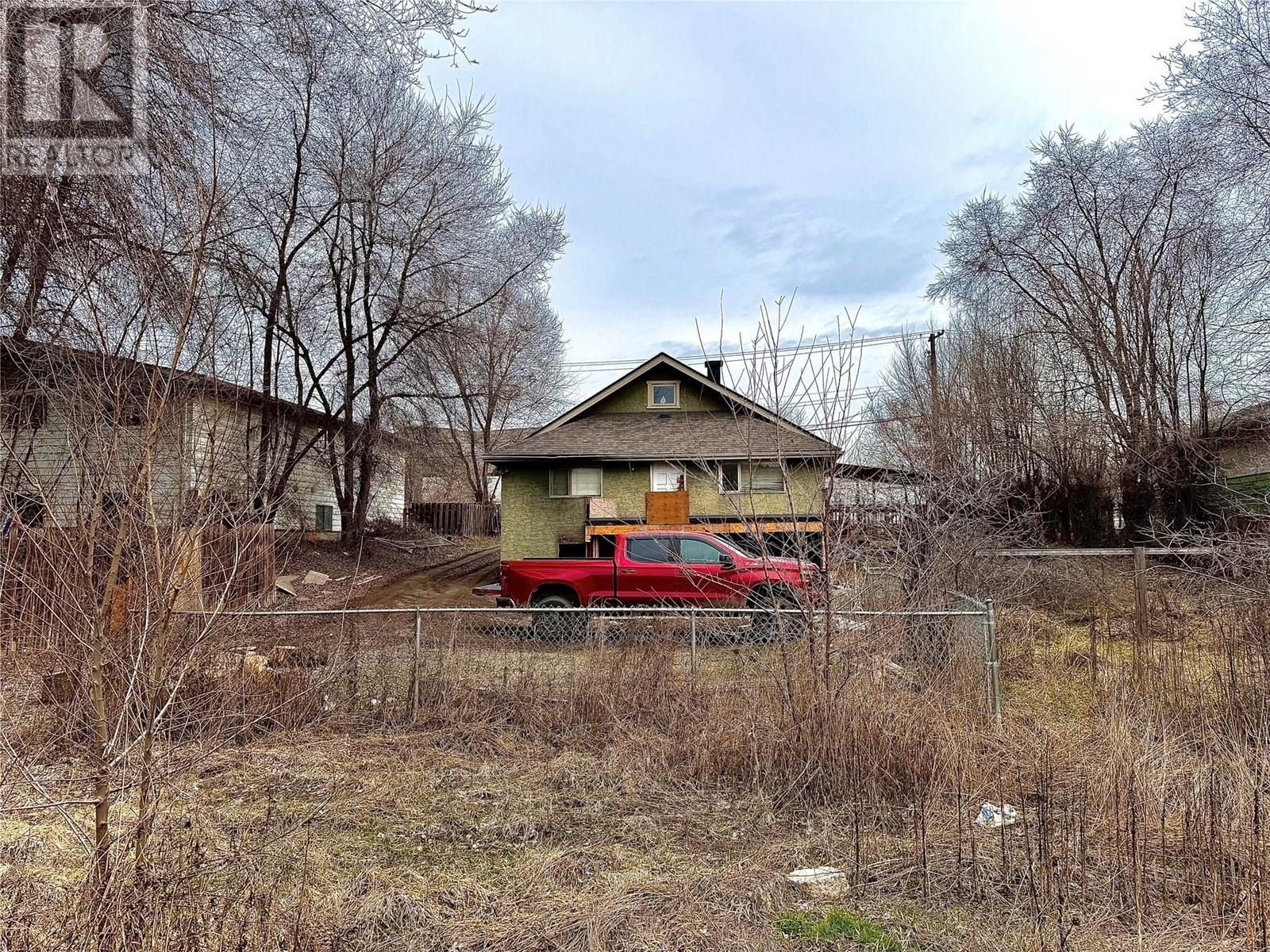 Photo 13 of 3708 25 Avenue, Vernon BC
