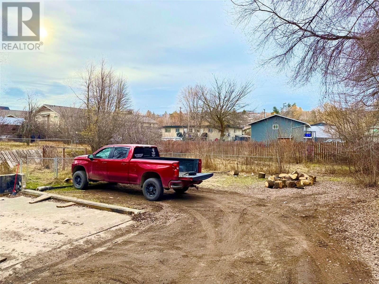 Photo 11 of 3708 25 Avenue, Vernon BC
