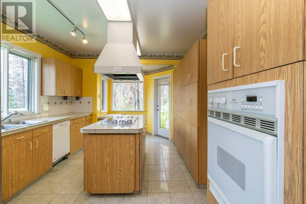  5245 Chasey Road, Celista