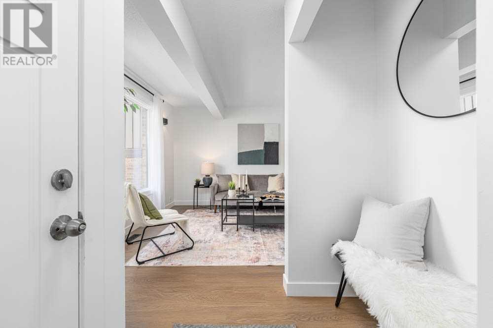 Single Family House for Sale in    Avenue NW Huntington Hills Calgary 