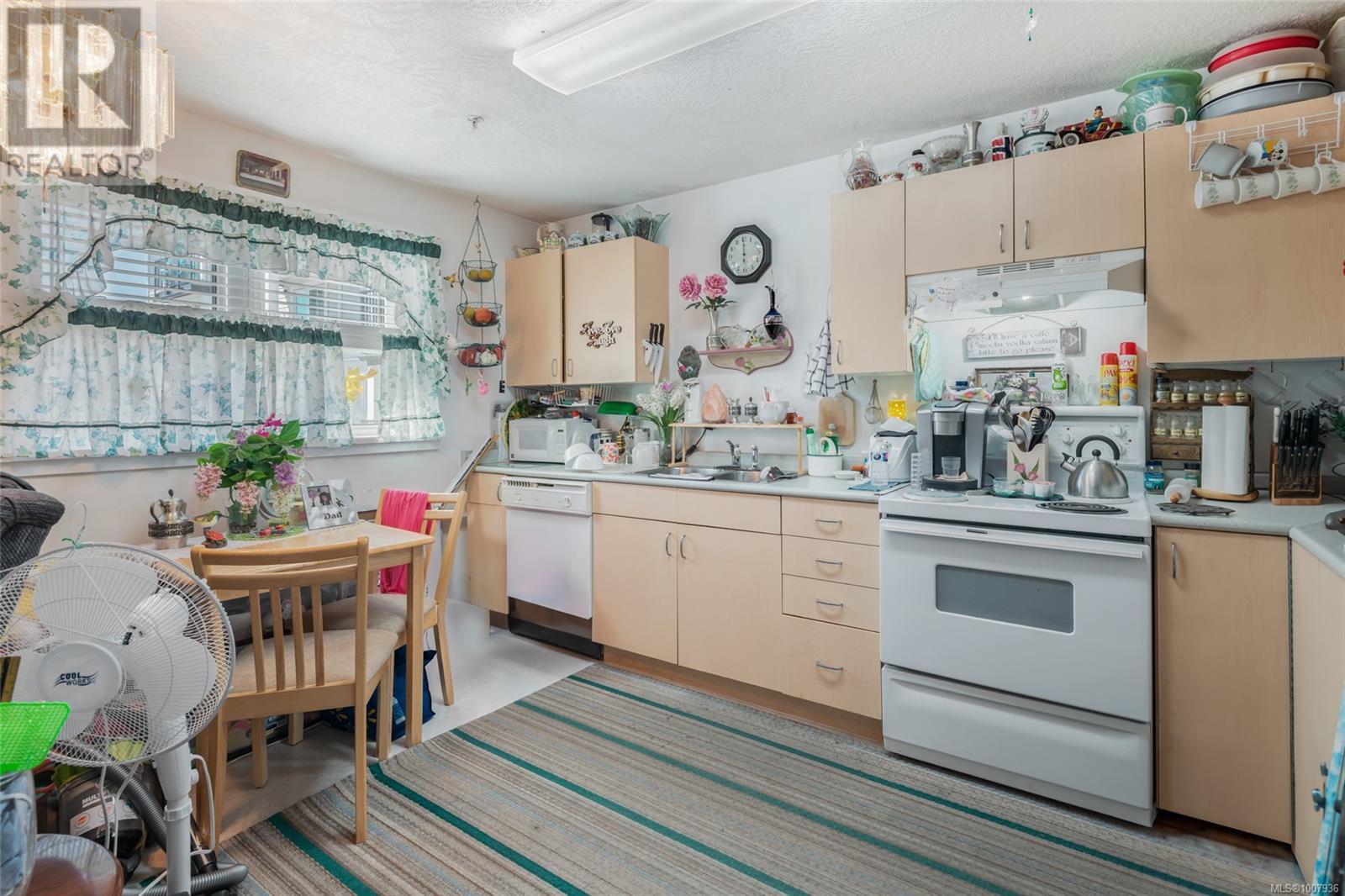 212 3855 11th Ave, Port Alberni