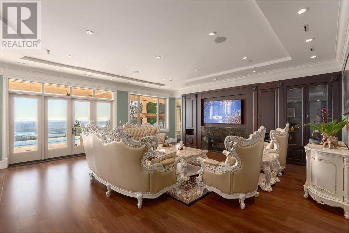 1167 EYREMOUNT DRIVE, West Vancouver
