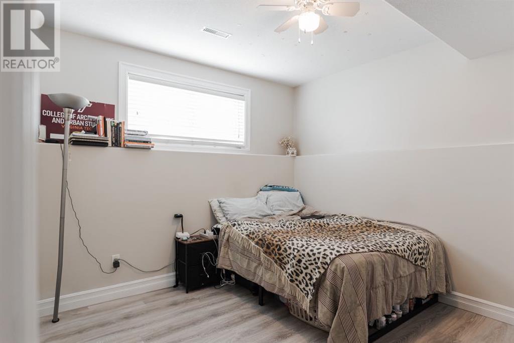 Photo 37 of 122 Laboucane Bay, Fort Mcmurray AB