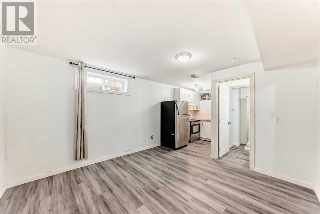 Single Family House for Sale in  Saddleback Way NE Saddle Ridge Calgary 
