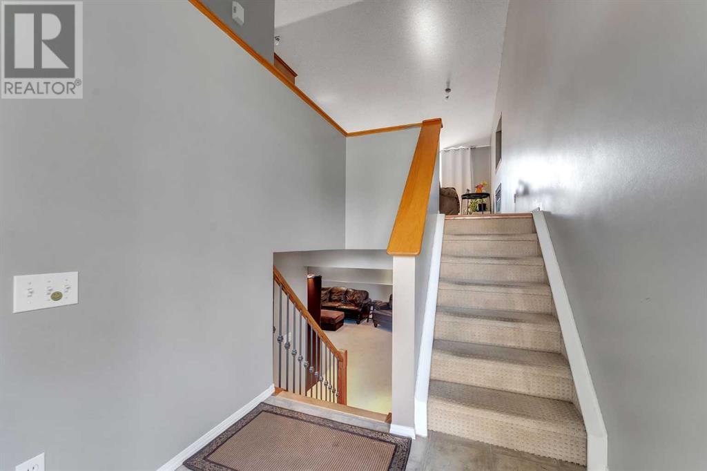 Single Family House Bi-level for Sale in  Covehaven Court NE Coventry Hills Calgary 