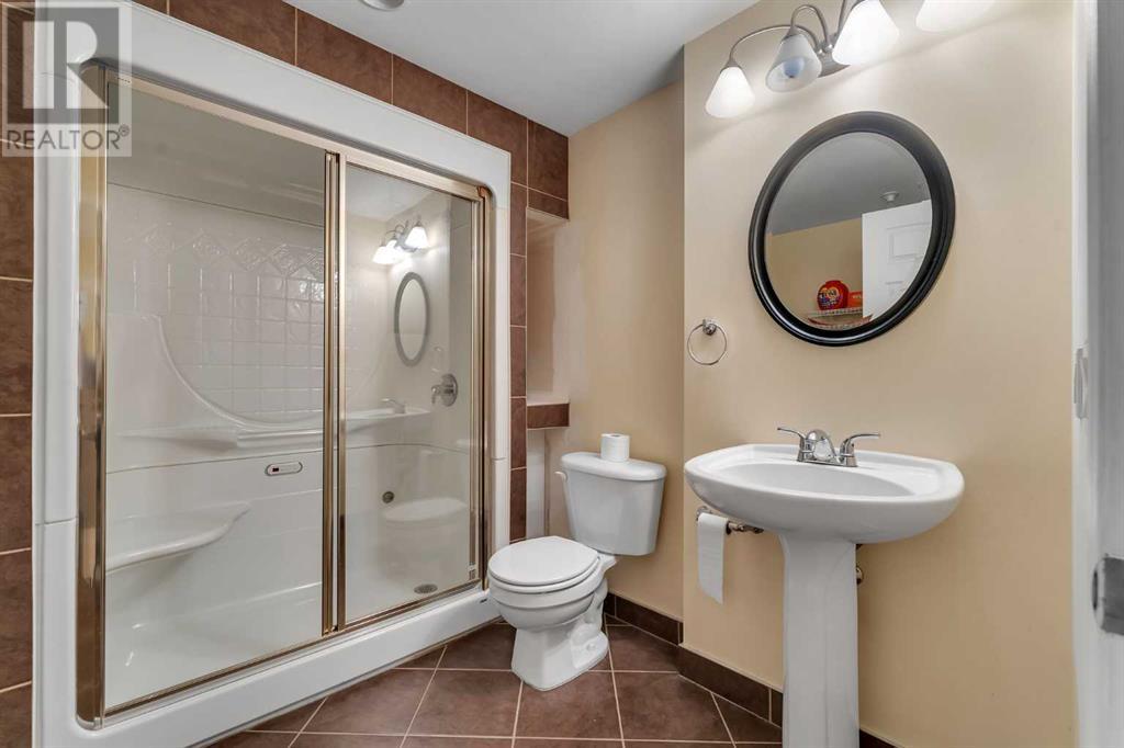 Single Family House Bi-level for Sale in  Covehaven Court NE Coventry Hills Calgary 