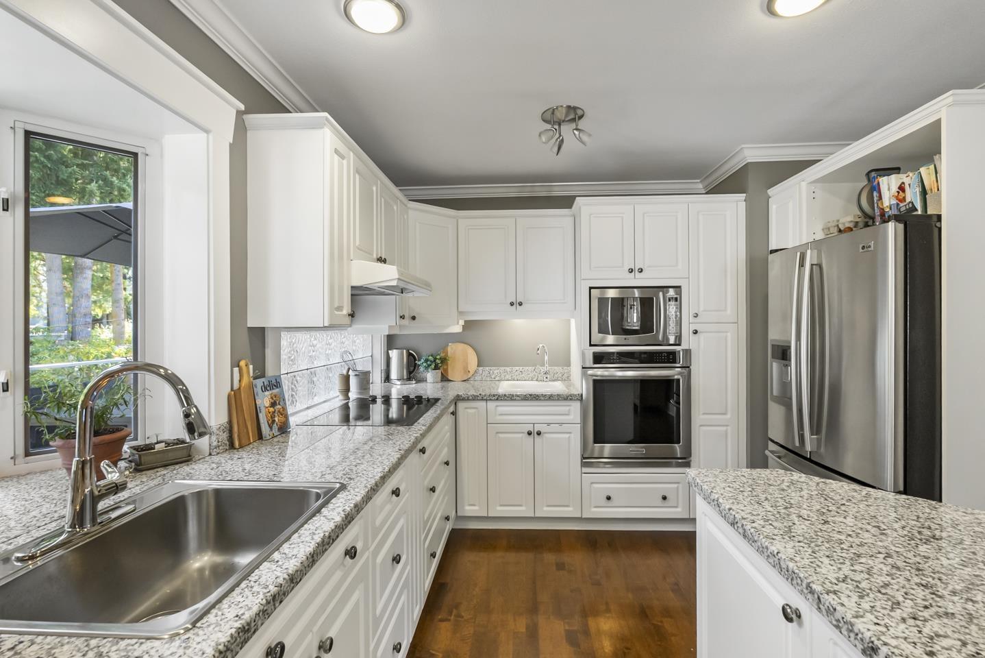 Photo 11 of 5506 238 Street, Langley BC