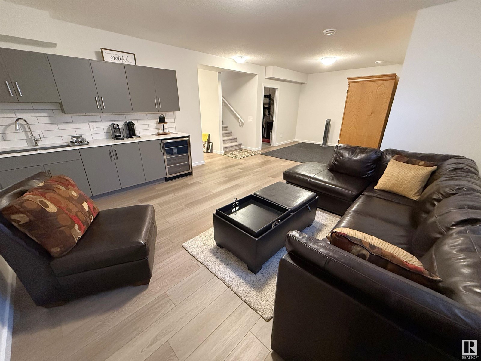 Photo 5 of 22114 81 A Av Nw, Edmonton AB
