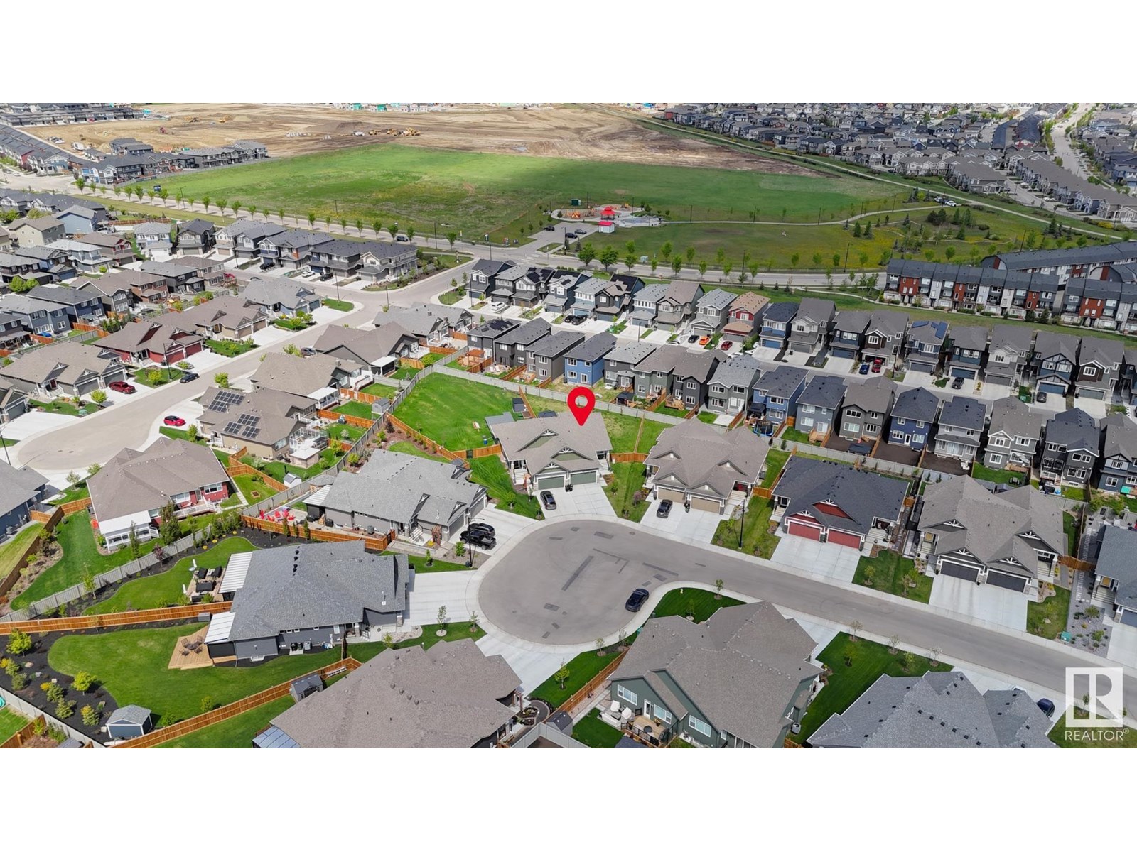 Photo 55 of 22114 81 A Av Nw, Edmonton AB