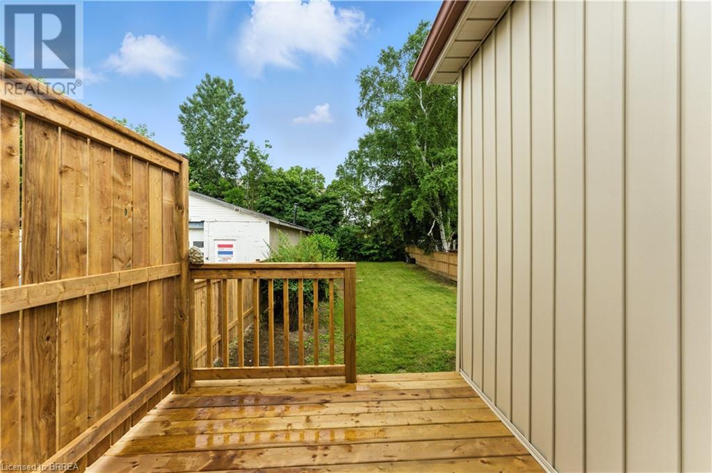 Photo 27 of 34 North Park Street, Brantford ON