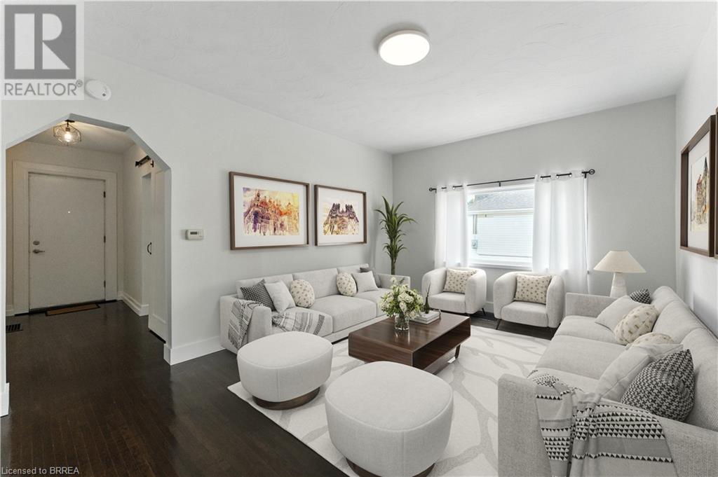 Photo 9 of 34 North Park Street, Brantford ON