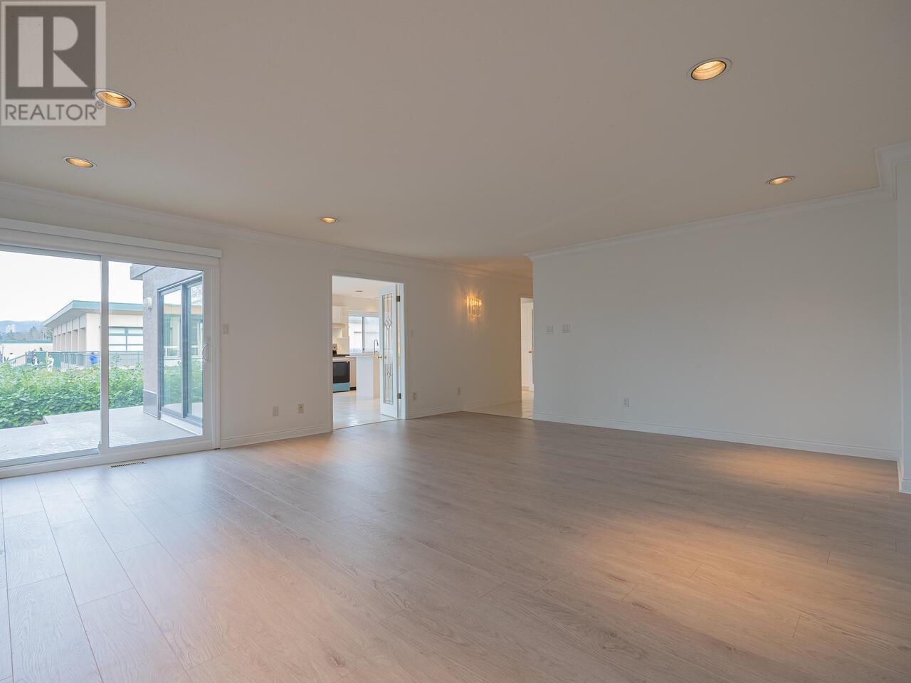 Photo 23 of 65 5380 Smith Drive, Richmond BC