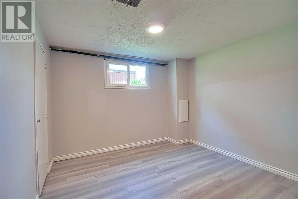 Single Family House Bungalow for Sale in   Avenue SW Kingsland Calgary 