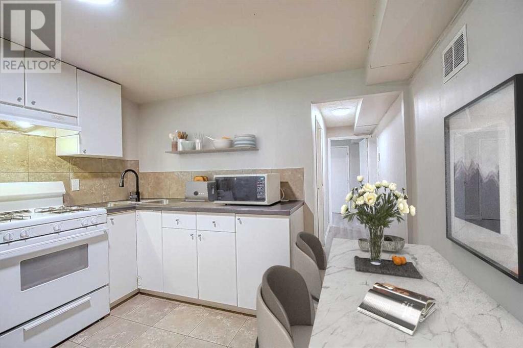 Single Family House Bungalow for Sale in   Avenue SW Kingsland Calgary 