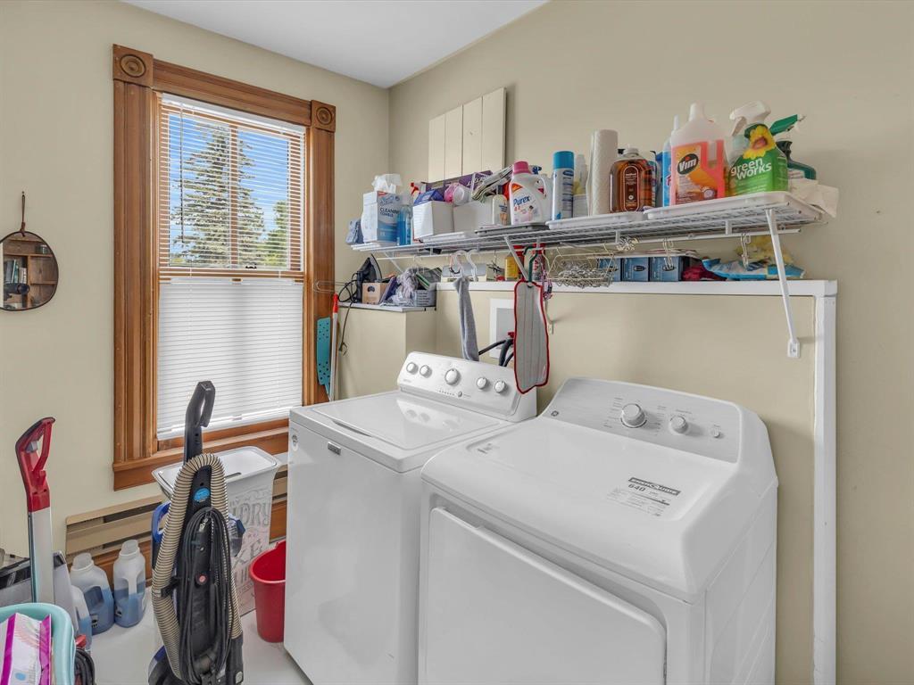 Photo 25 of 323 Eveline Street, Selkirk MB