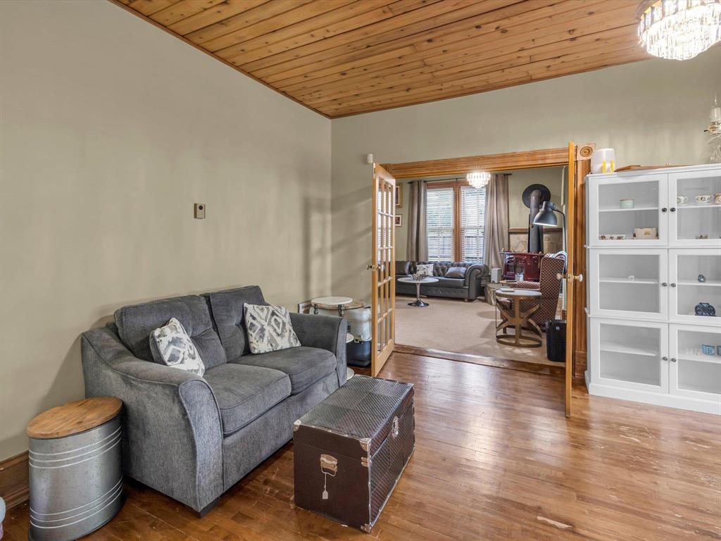 Photo 35 of 323 Eveline Street, Selkirk MB